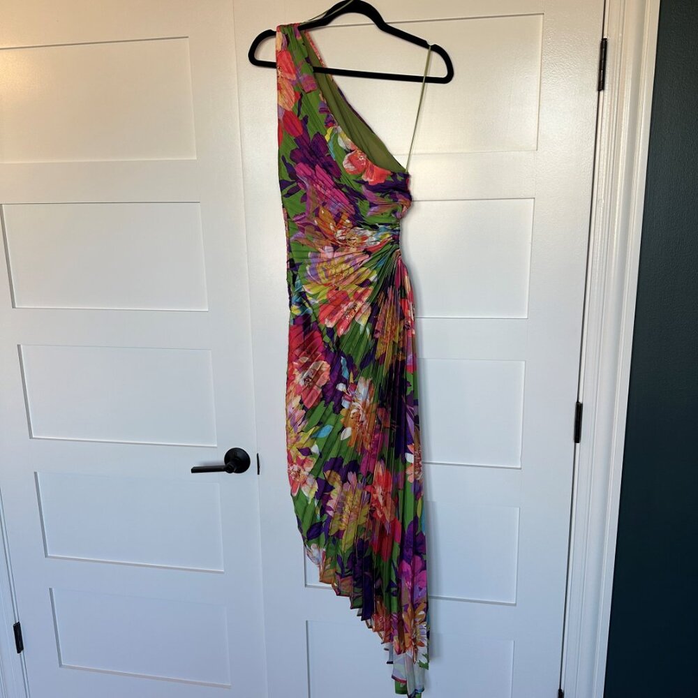 NWT Skye One Shoulder Pleated Floral Maxi Dress Violet - Picture 4 of 6